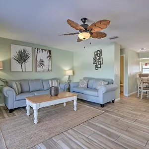 Holiday home The Sage Pcb Family Getaway - Walk To Beach!, Panama City Beach